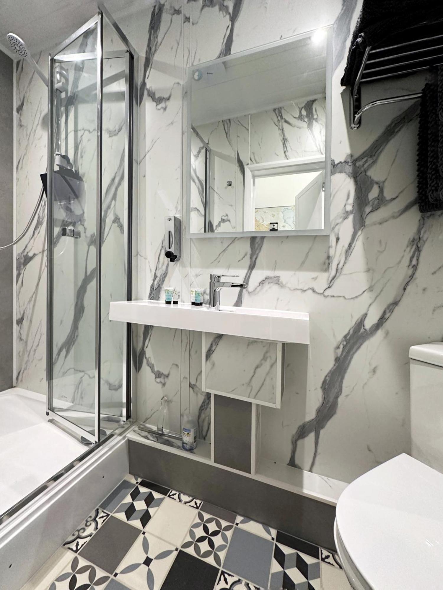 Kensington Studio Hosted By Airoperate Near Notting Hill - 1 Double Bed , 1 Sofa Bed, Ground Floor Apartment Via Private Entrance Лондон Экстерьер фото