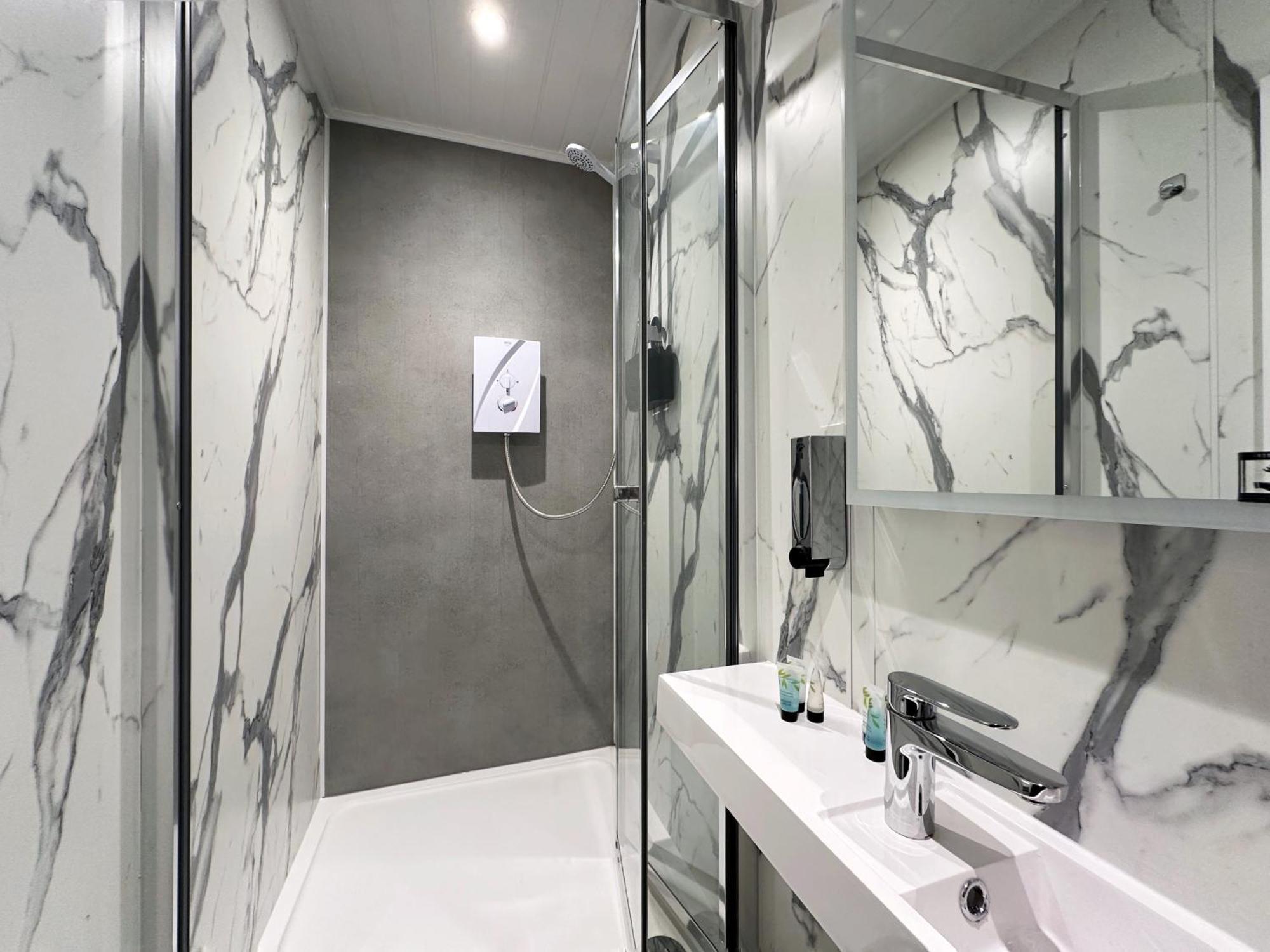 Kensington Studio Hosted By Airoperate Near Notting Hill - 1 Double Bed , 1 Sofa Bed, Ground Floor Apartment Via Private Entrance Лондон Экстерьер фото