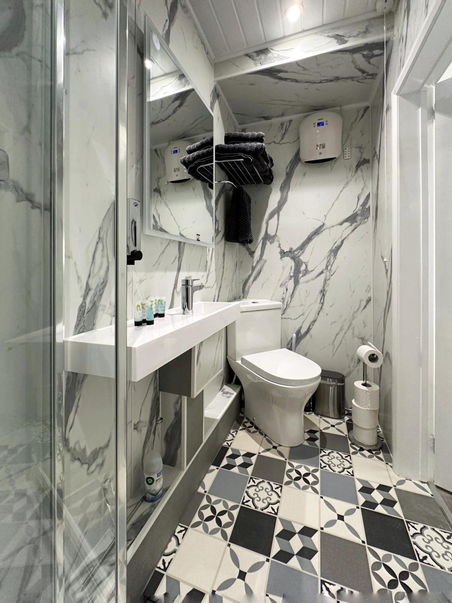 Kensington Studio Hosted By Airoperate Near Notting Hill - 1 Double Bed , 1 Sofa Bed, Ground Floor Apartment Via Private Entrance Лондон Экстерьер фото