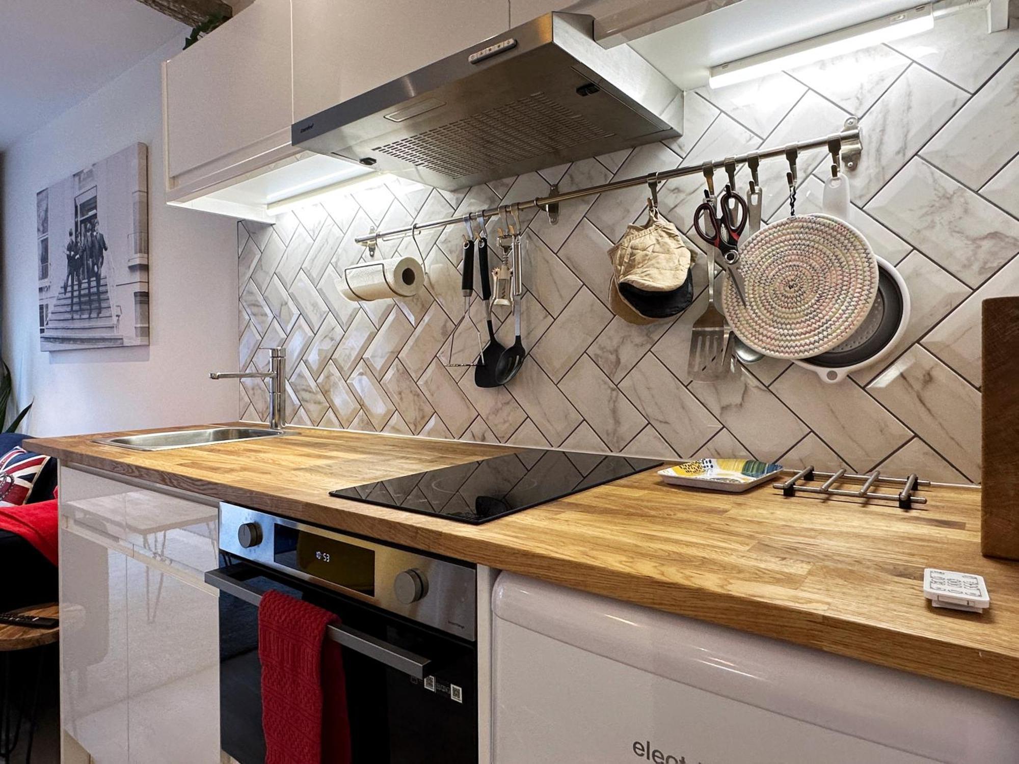 Kensington Studio Hosted By Airoperate Near Notting Hill - 1 Double Bed , 1 Sofa Bed, Ground Floor Apartment Via Private Entrance Лондон Экстерьер фото
